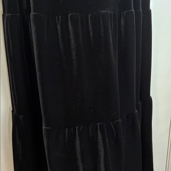 Chicos Black Velvet Tiered Maxi Skirt Size 2 (12 or Large) - Picture 1 of 6